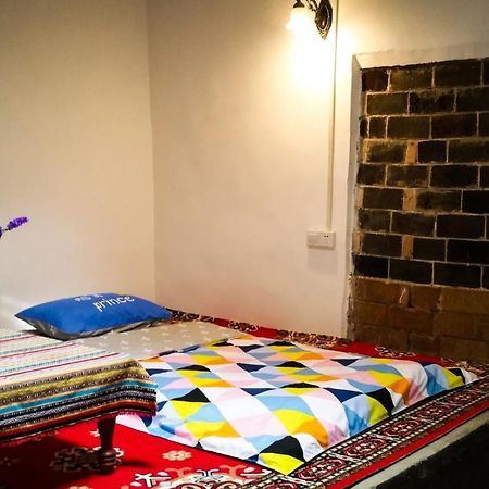 Dap Youth Hostel Turpan Extérieur photo